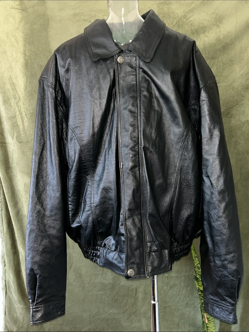 Men's Black Leather Bomber Jacket